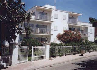 Hotel Diana